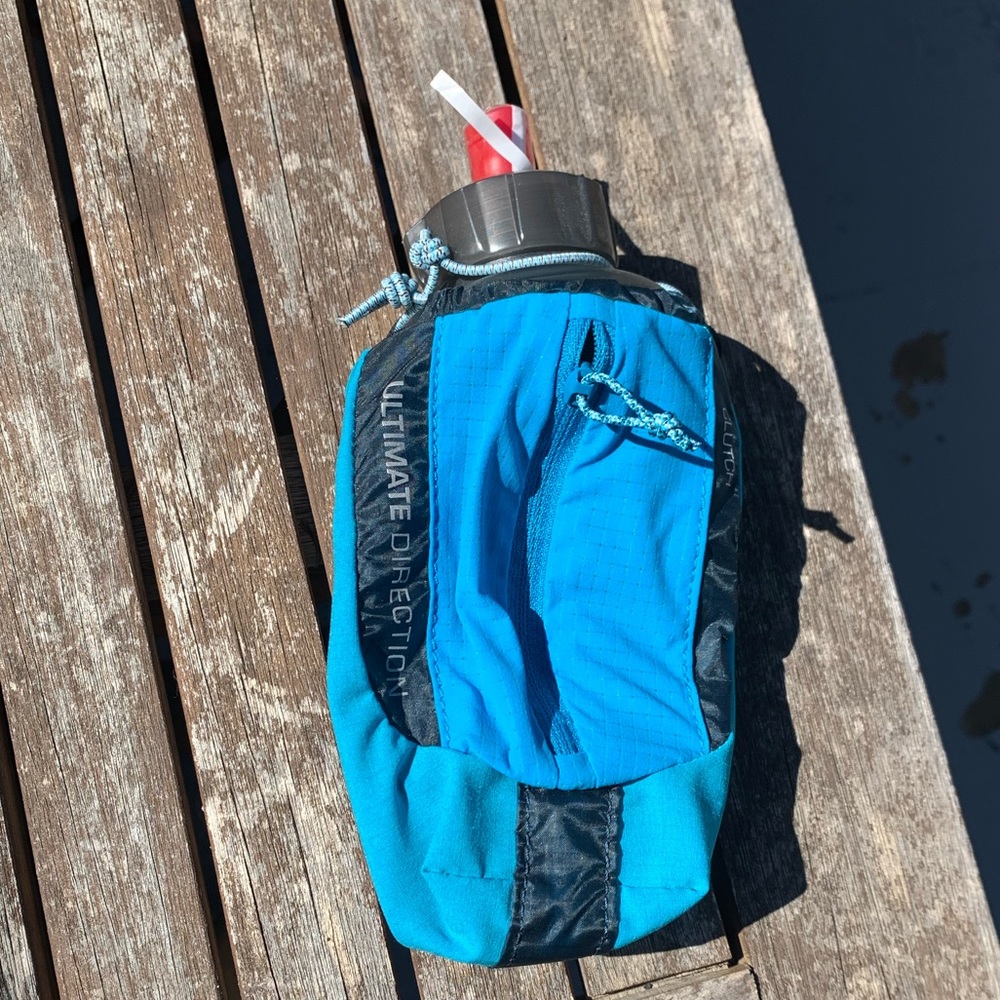 Ultimate direction wrist water bottle for walking or running Never Used